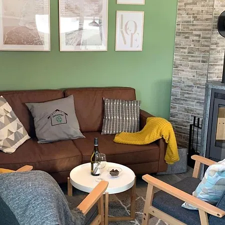 Holiday home Fischerdorf, Glueck Unter Reet